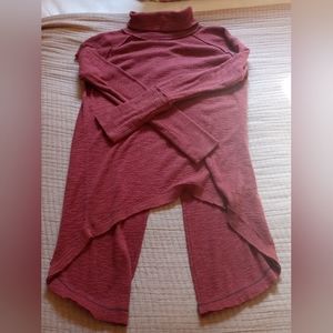 Free People split back turtle neck